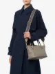 الصورة 2 من Prada حقيبة عملية صغيرة