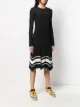 RedValentino فستان منسوج بأطراف متباينة الألوان