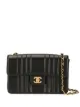 الصورة 1 من Chanel Pre-Owned حقيبة كتف مادموزيل 1992