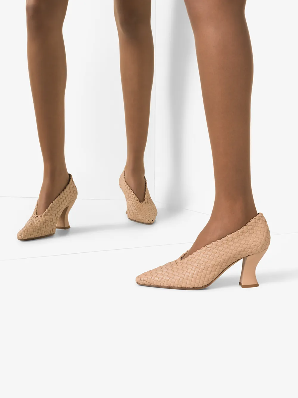 BOTTEGA VENETA BROWN WOVEN LEATHER PUMPS,608850VBSN014540024
