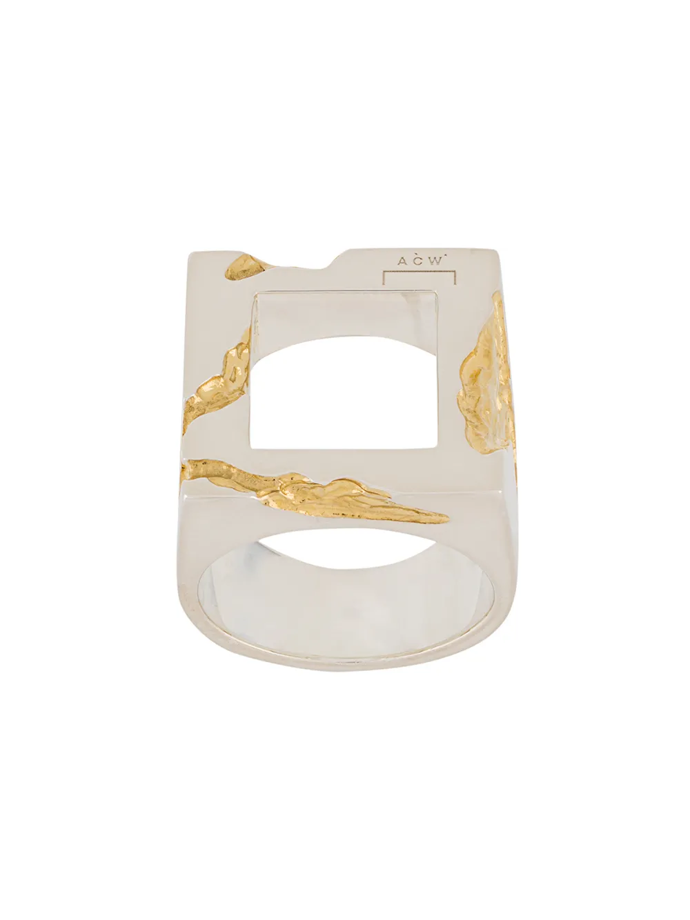 bague à détails sculptés