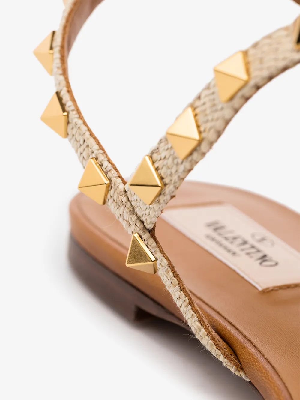 VALENTINO BEIGE GARAVANI ROCKSTUD FLIP FLOP SANDALS,TW2S0812FWA14549904