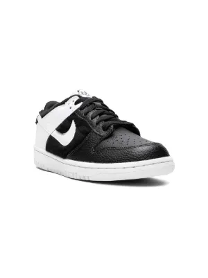 nike grey 'kaishi q3' trainers