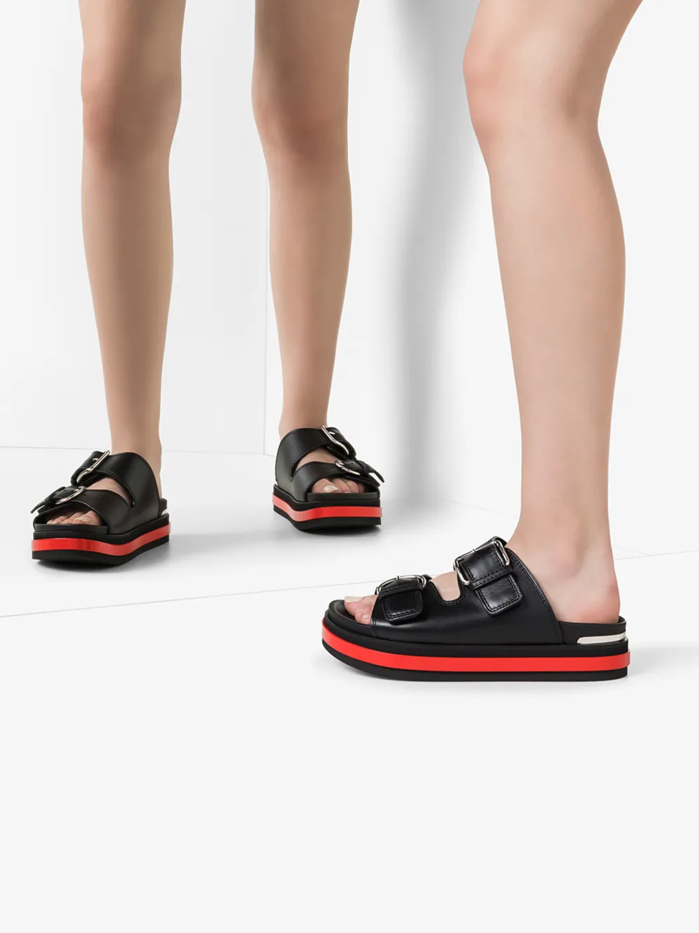 ALEXANDER MCQUEEN ALEXANDER MCQUEEN WOMENS BLACK AND RED FLATFORM LEATHER SANDALS,611722WHXN314553809