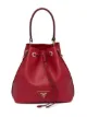 الصورة 1 من Prada حقيبة دلو بشارة مثلثة