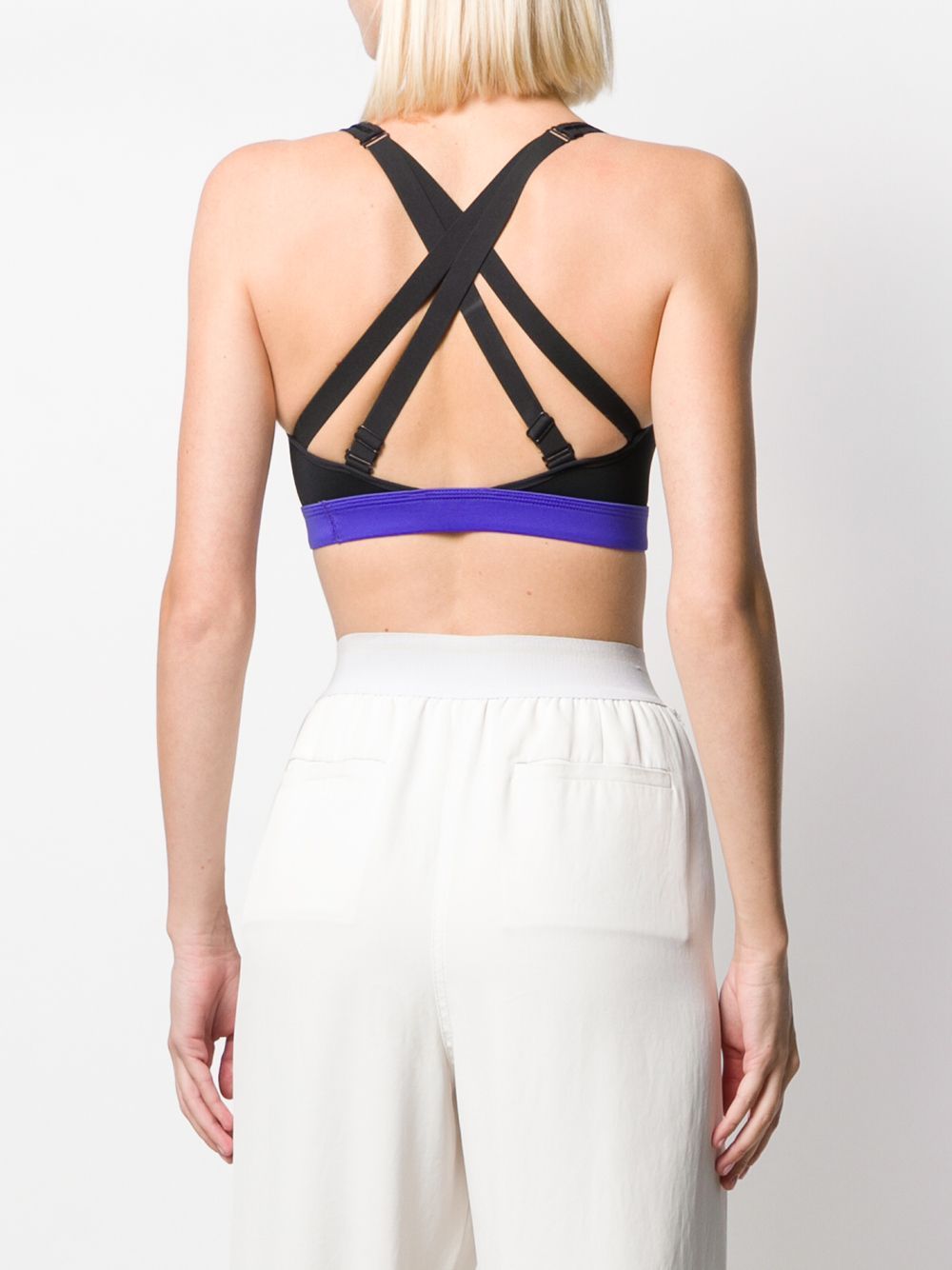 nike impact strappy bra