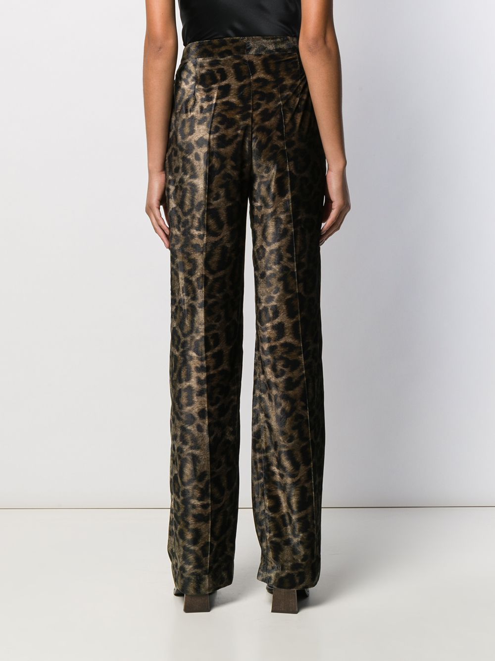 фото John richmond брюки tameside с леопардовым принтом