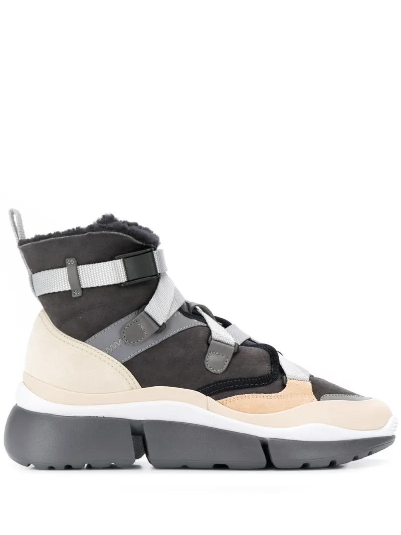 CHLOÉ SONNIE HIGH-TOP SNEAKERS