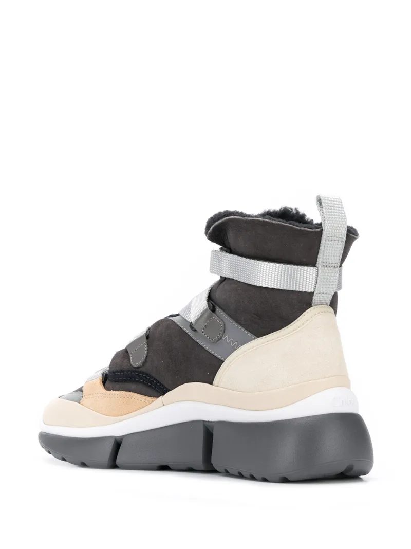 CHLOÉ SONNIE HIGH-TOP SNEAKERS