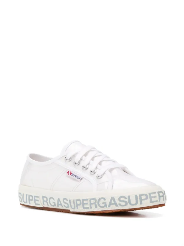 superga charol