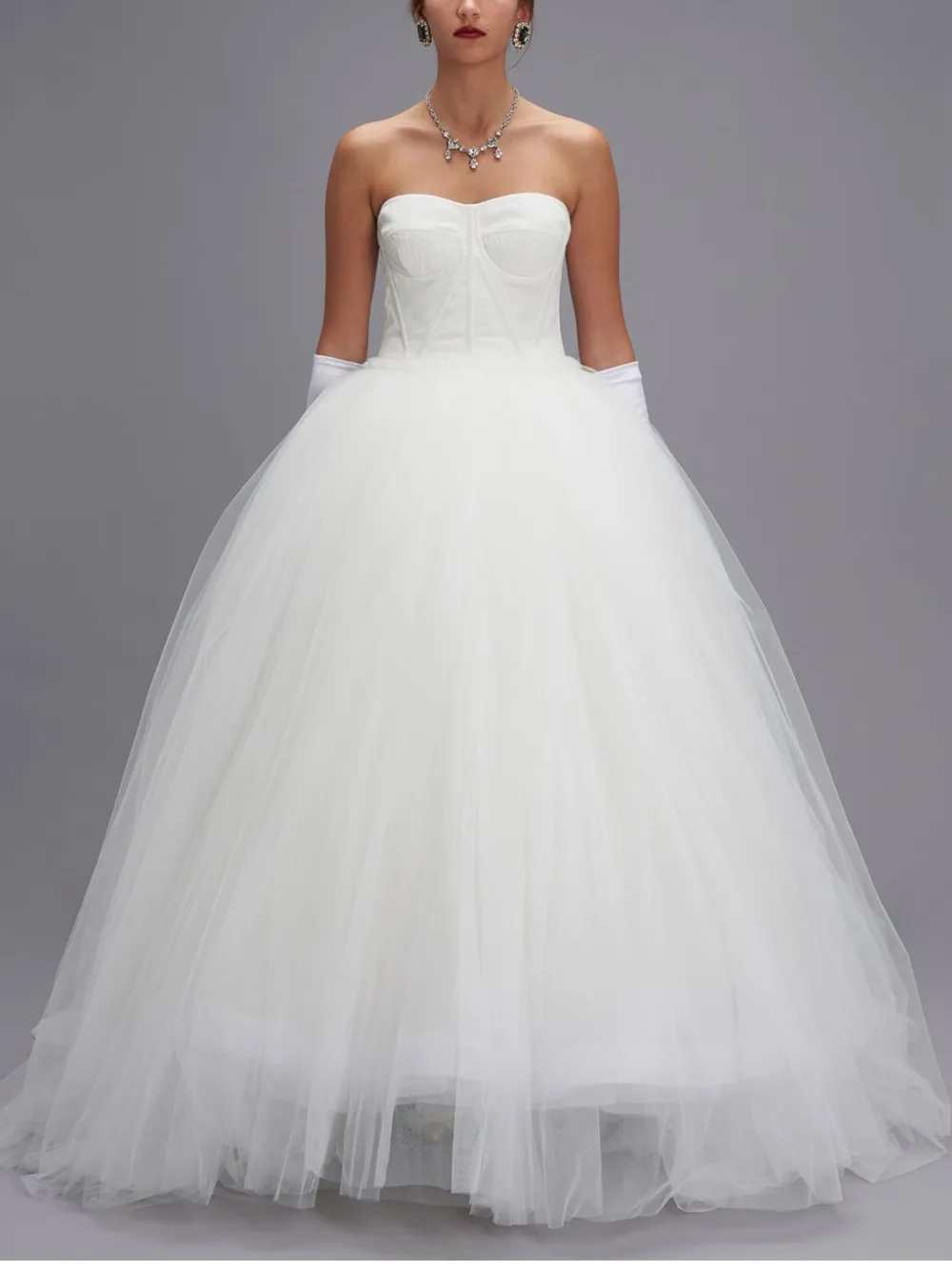 Dolce & Gabbana Off-shoulder Bridal Dress In White