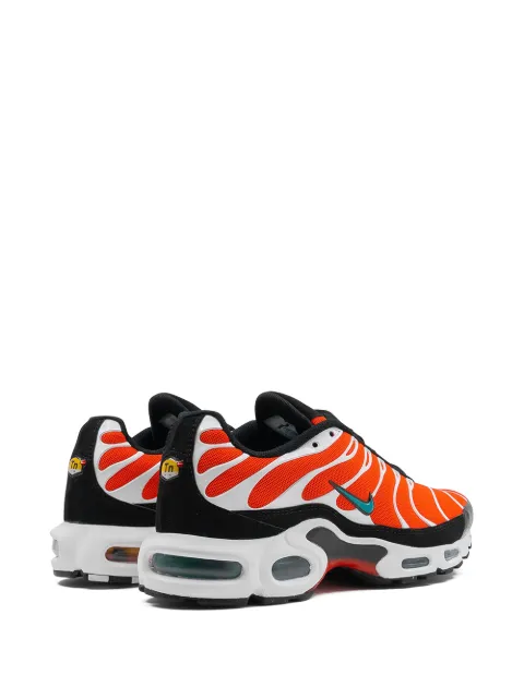 orange mens nike air max
