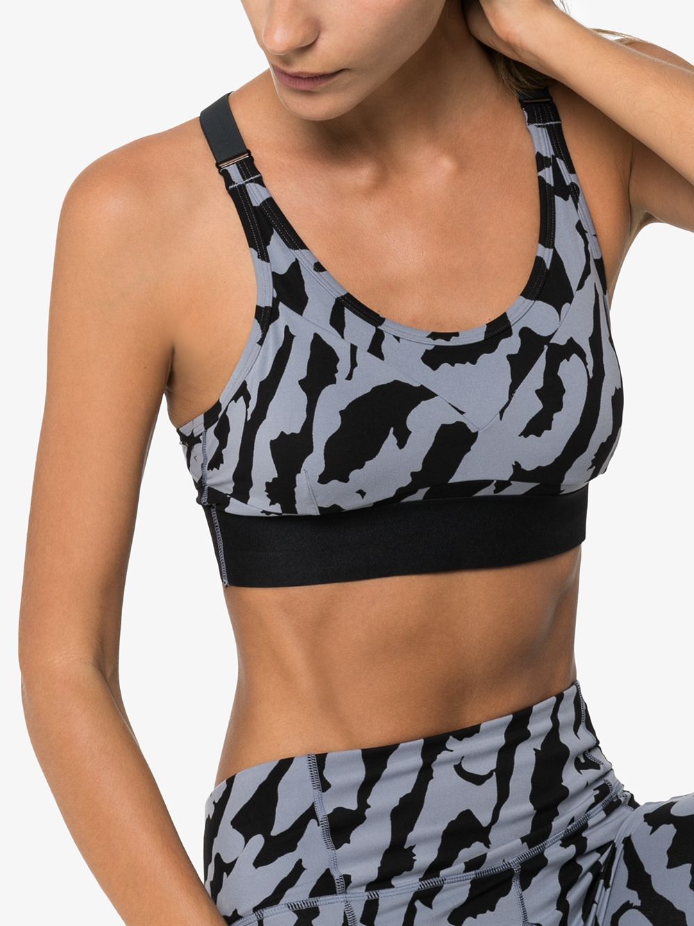 фото Varley Baird sports bra