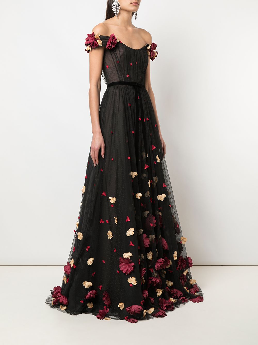 фото Marchesa notte платье с открытыми плечами и цветочной вышивкой