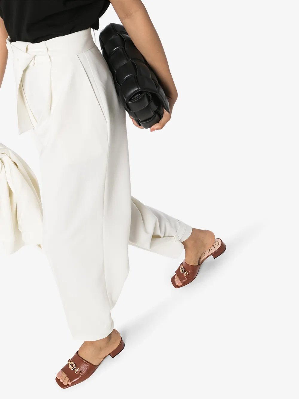 GUCCI BROWN ZUMI 25 LOGO LEATHER SANDALS,602415C9D0014577911