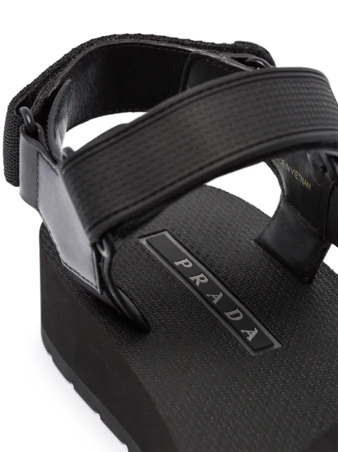 Sandalias Nomad Prada disponibles en tallas 35 - 41. Envío express ✈  Devolución gratuita ✓
