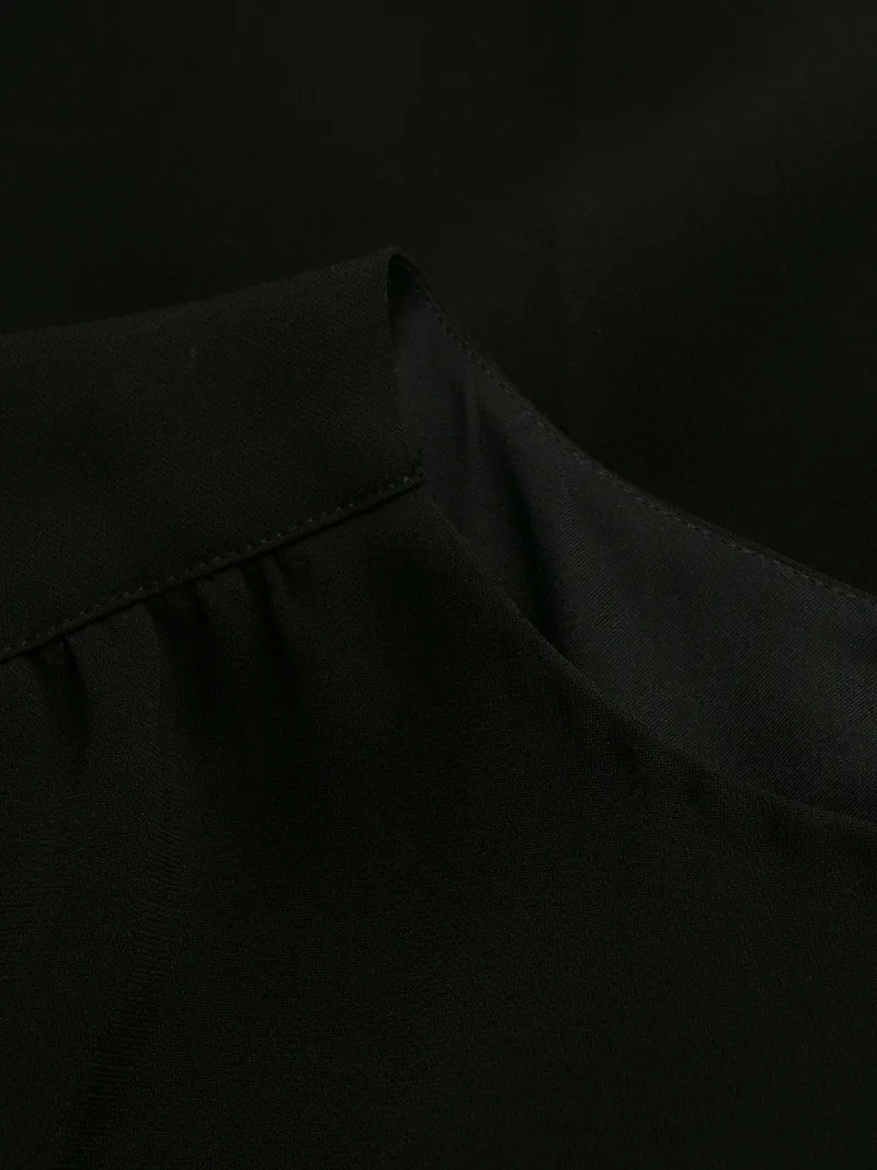 THEORY JUMPSUIT MIT GERAFFTER TAILLE
