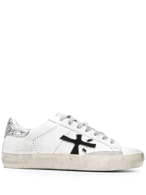 Premiata tenis con motivo FF