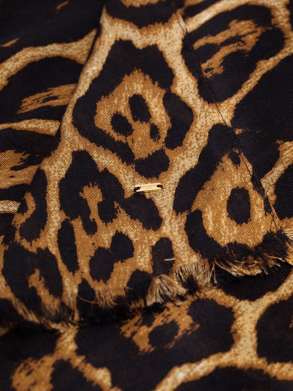 фото Saint laurent платок с леопардовым принтом
