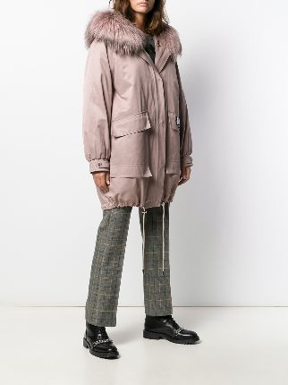 oversized hooded parka coat展示图