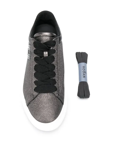 HOGAN LOW-TOP SNEAKERS