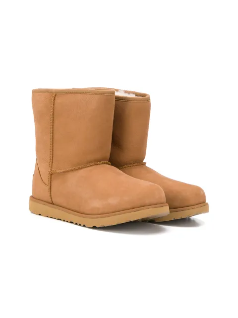 UGG Kids TEEN Classic II ankle boots