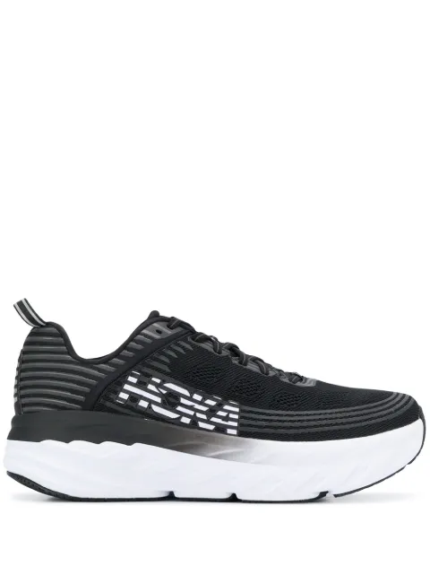 Hoka One One с полосками