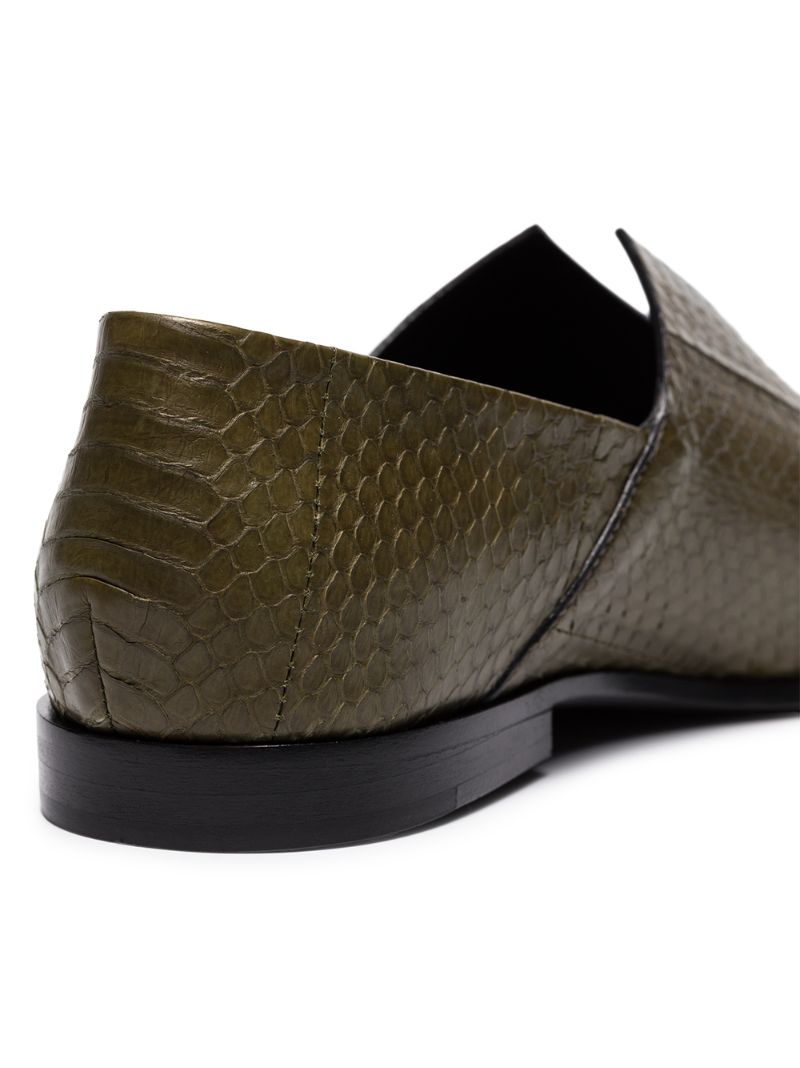 Shop Haider Ackermann Gewebte 'babouche' Loafer In Green