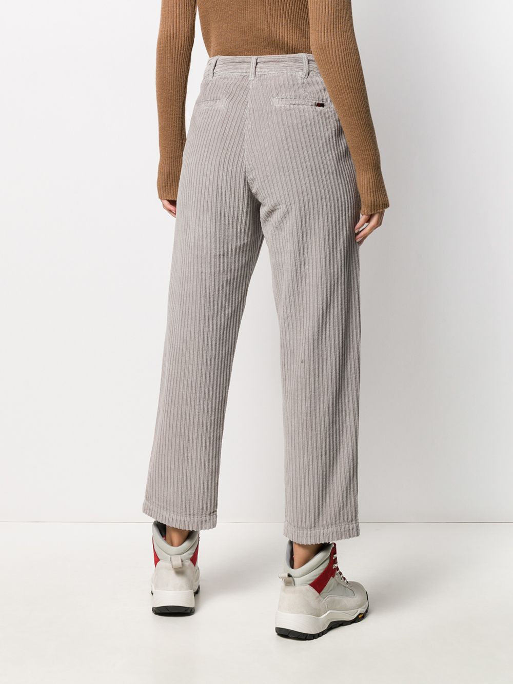 фото Woolrich straight-leg corduroy trousers