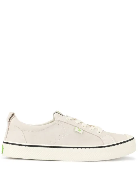 Cariuma tenis bajos OCA