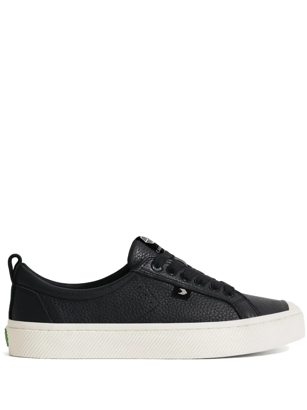 Cariuma OCA low-top leather sneakers | Black | Image 1