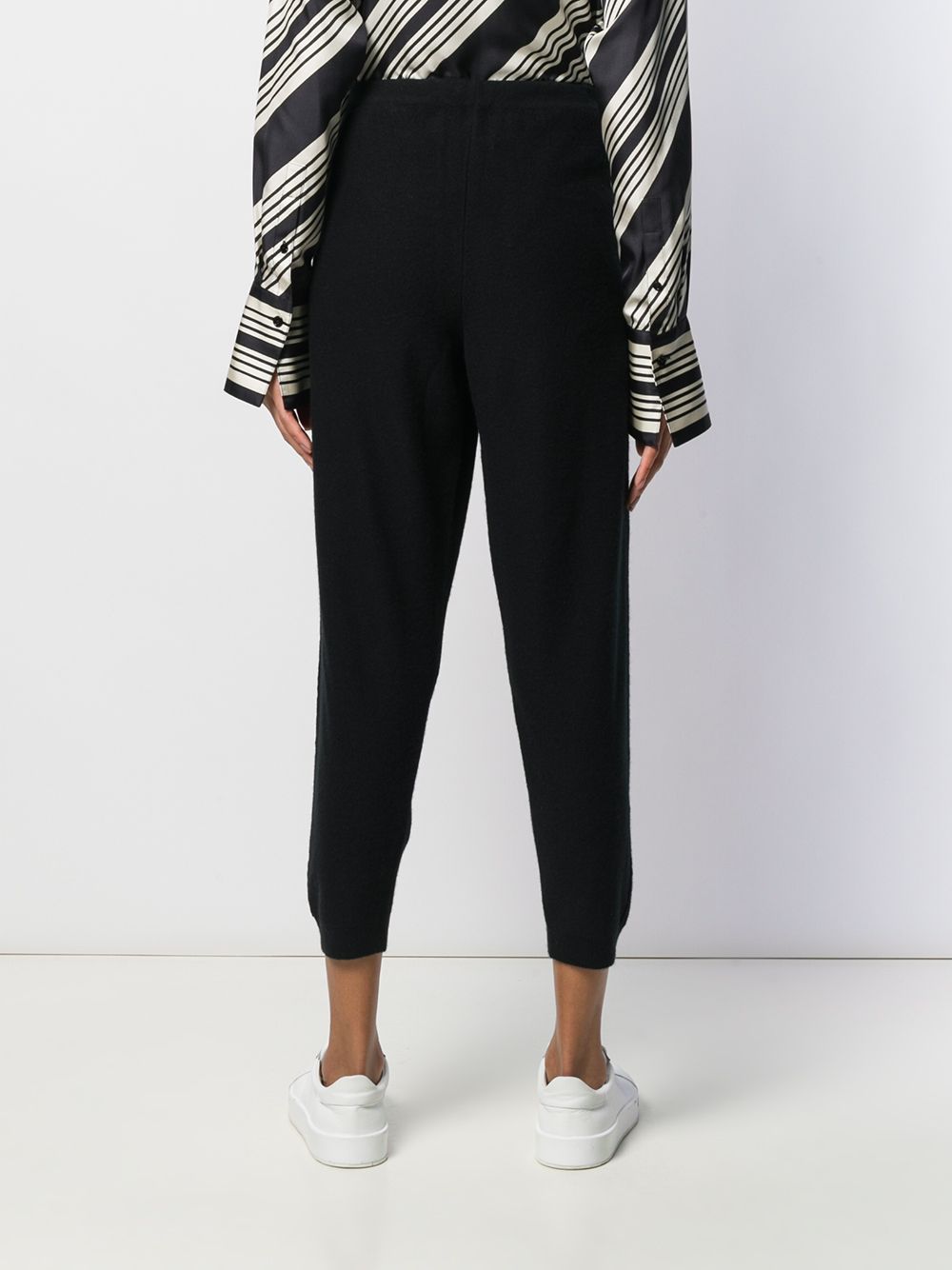 фото Oyuna knitted Travel trousers