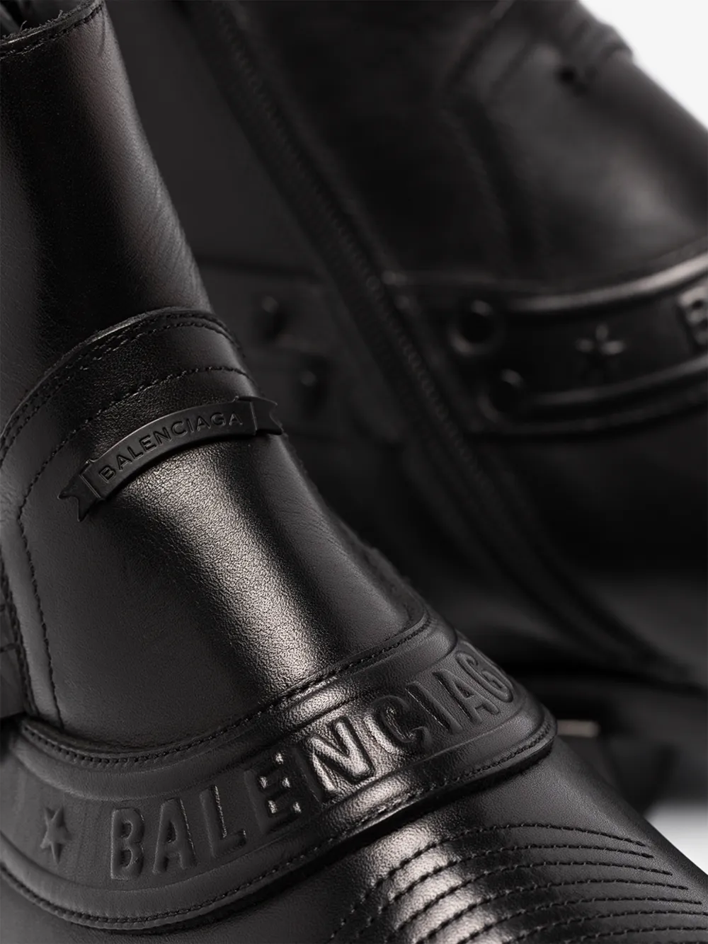 BALENCIAGA BALENCIAGA BLACK SANTIAGO LEATHER BOOTS,562603WA92214614191