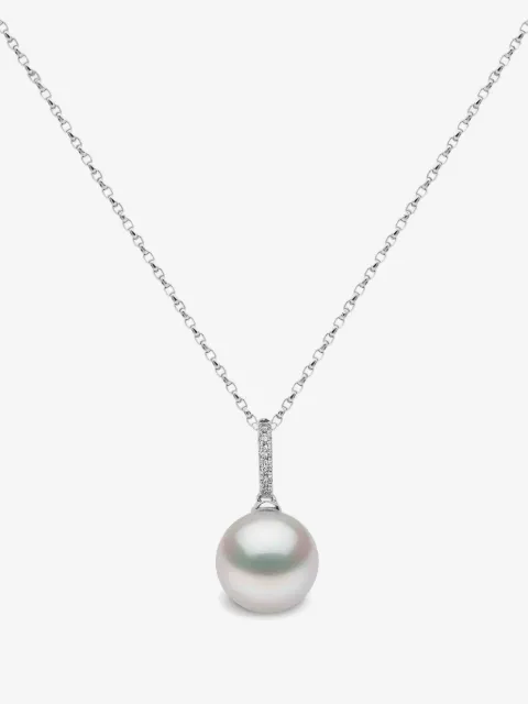 Yoko London 18kt white gold Classic freshwater pearl and diamond pendant necklace