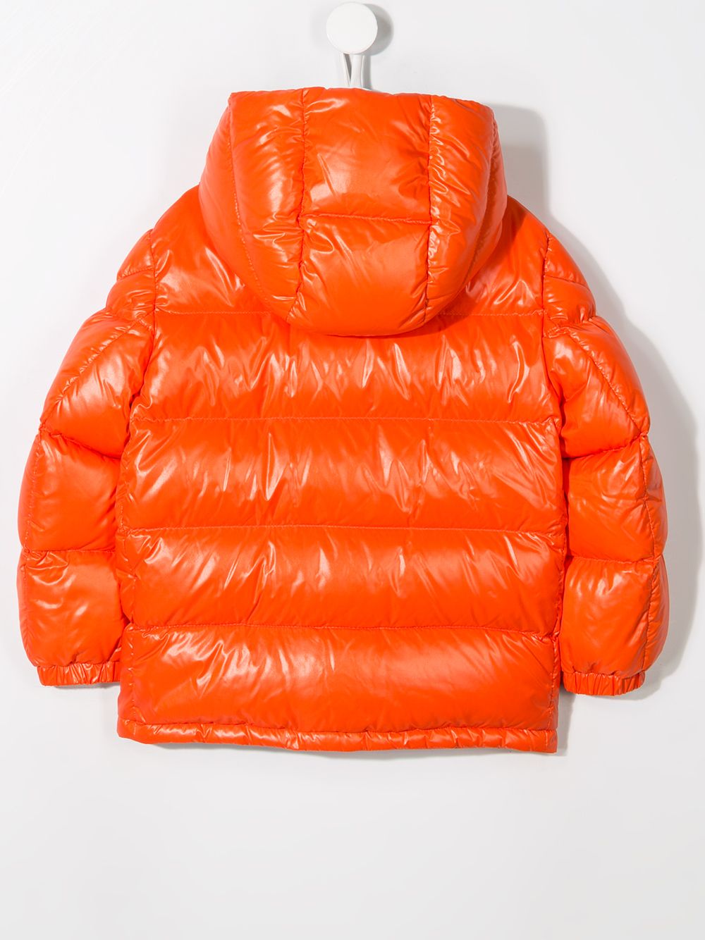 фото Moncler kids пуховик outdoors с нашивками