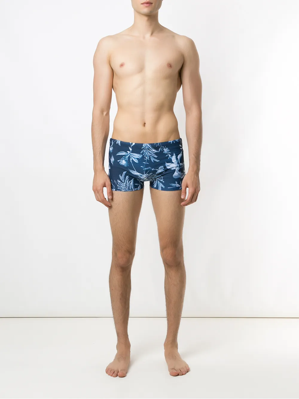 фото Lygia & Nanny Tijuca printed boxer trunks