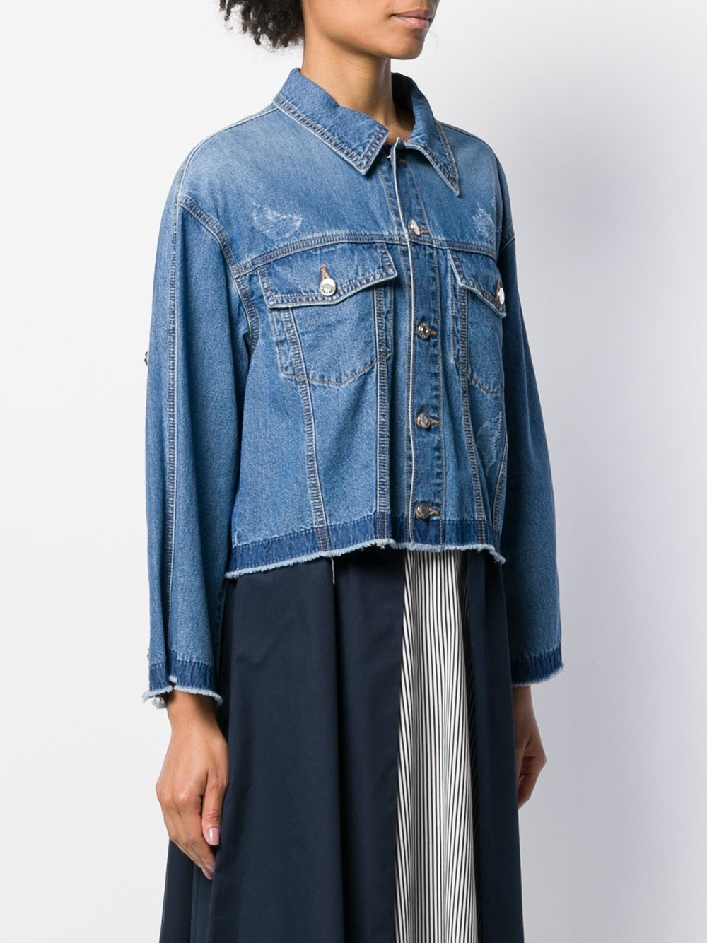 фото SJYP BACK BUTTON DENIM JACKET