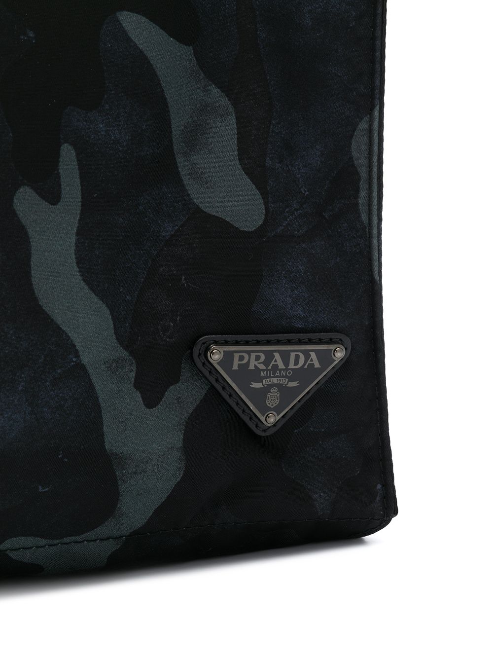 фото Prada camouflage logo plaque tote