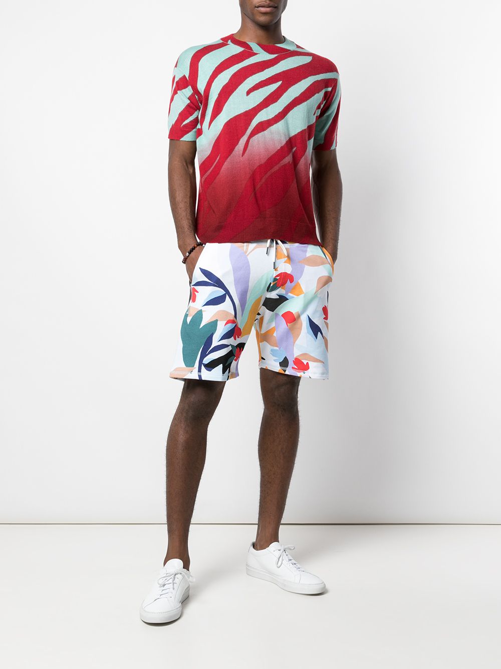 фото Prabal Gurung all-over print shorts