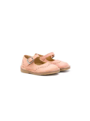infant closed toe sandals