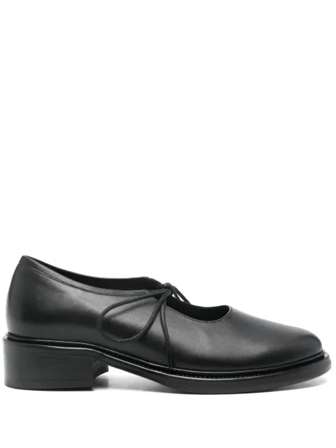 Nicole Saldaña Fabiana loafers
