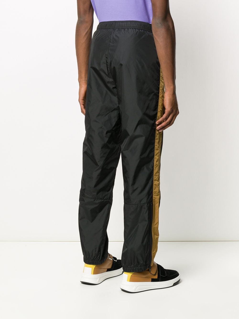 фото Acne studios спортивные брюки с контрастными полосками