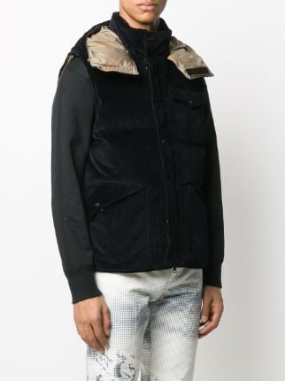 sleeveless hooded puffer jacket展示图