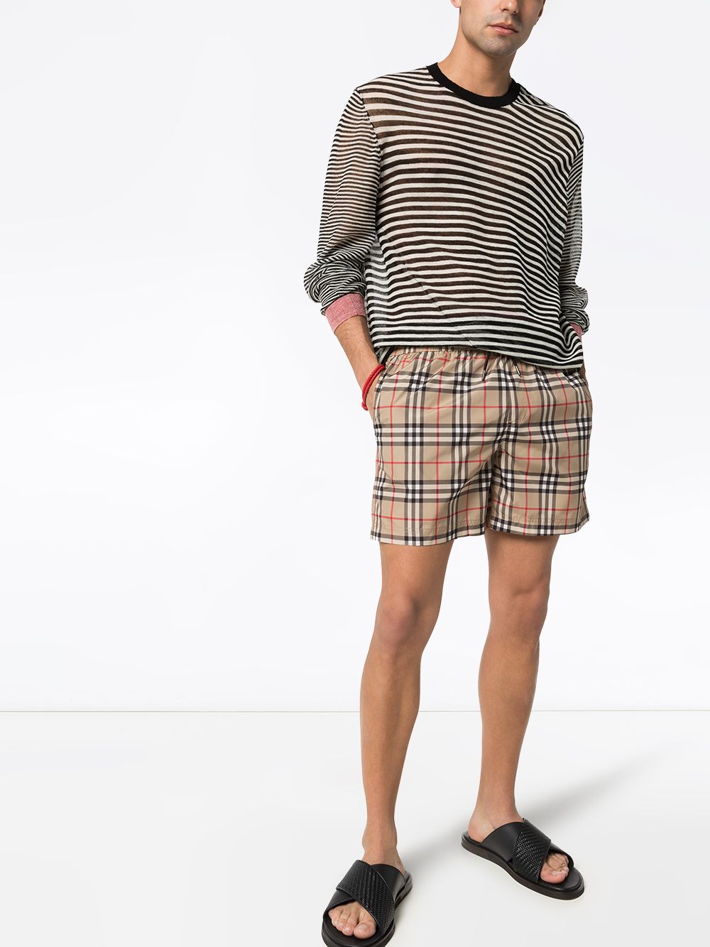 фото Burberry grafton vintage check swim shorts