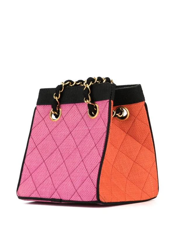 CHANEL オレンジ キルティング トートバッグ