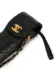 Imagen 2 de Chanel Pre-Owned paraguas con funda capitonada