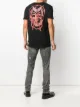 الصورة 2 من Philipp Plein تيشيرت بطبعة شعار الماركة وجمجمة