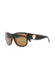 الصورة 2 من Versace Eyewear نظارة شمسية بعدسات ملونة