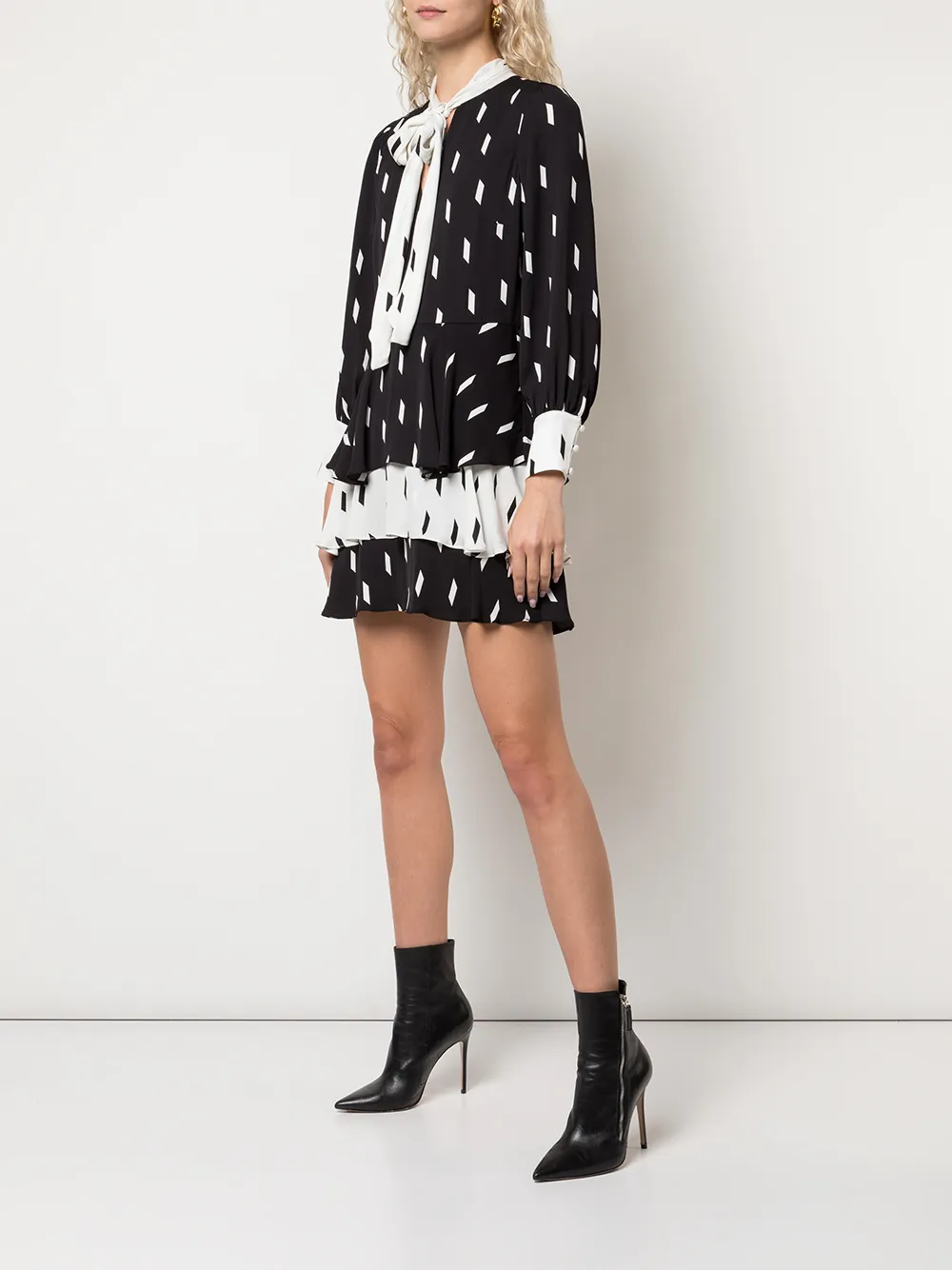 alice olivia dasha dress