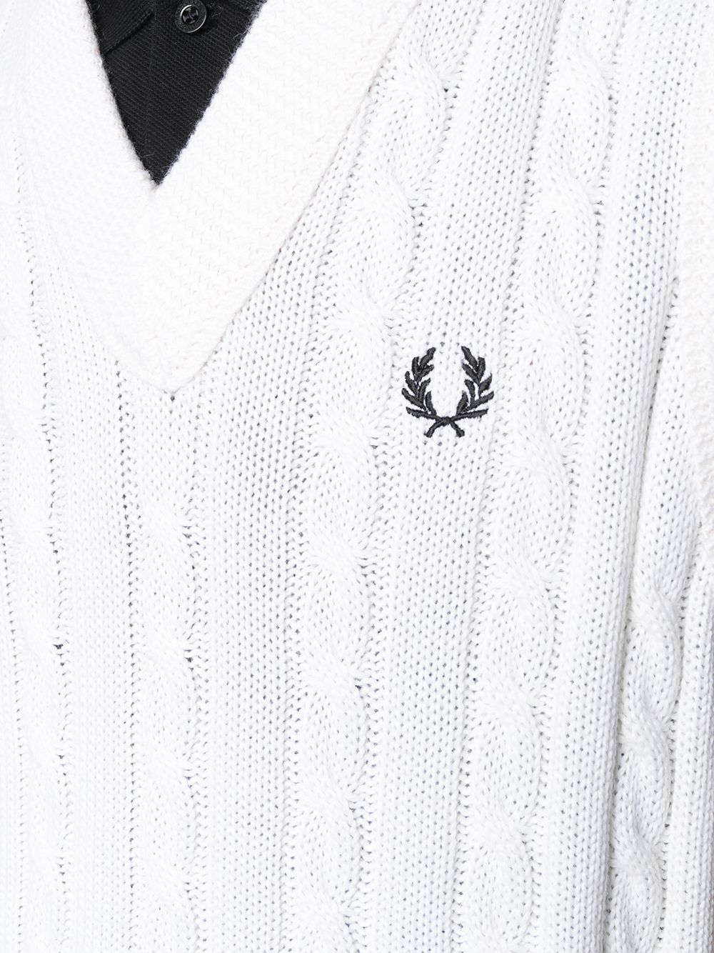 фото Fred Perry пуловер с вышитым логотипом